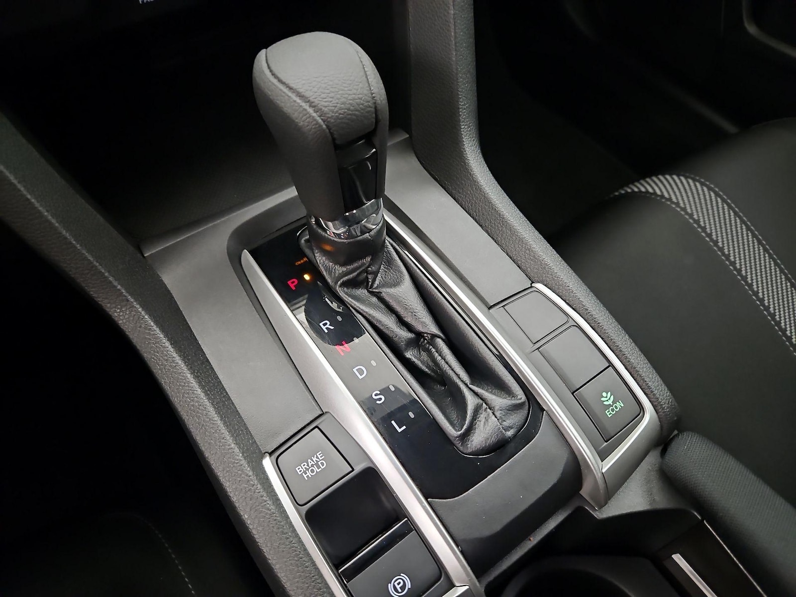 2018 Honda Civic LX - Photo 18