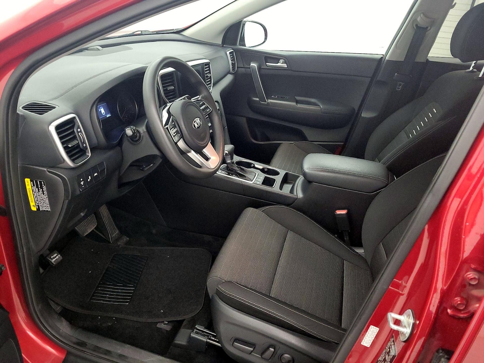 2020 Kia Sportage LX - Photo 12