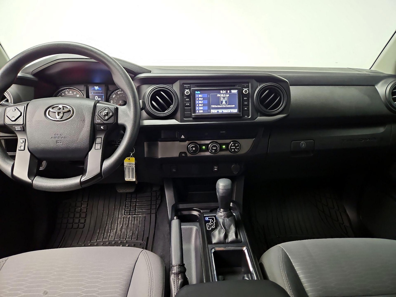 2019 Toyota Tacoma SR - Photo 10