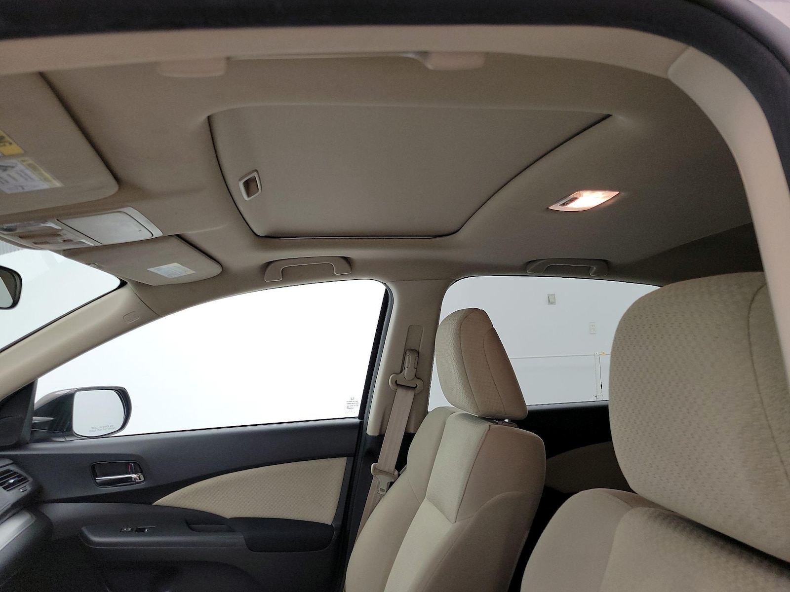 Sunroof(s) & Overhead Airbags
