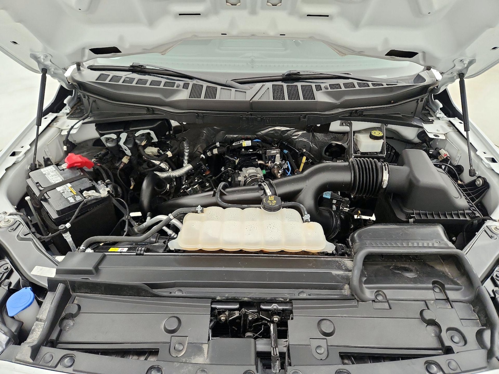 2023 Ford F-150 XL - Photo 23
