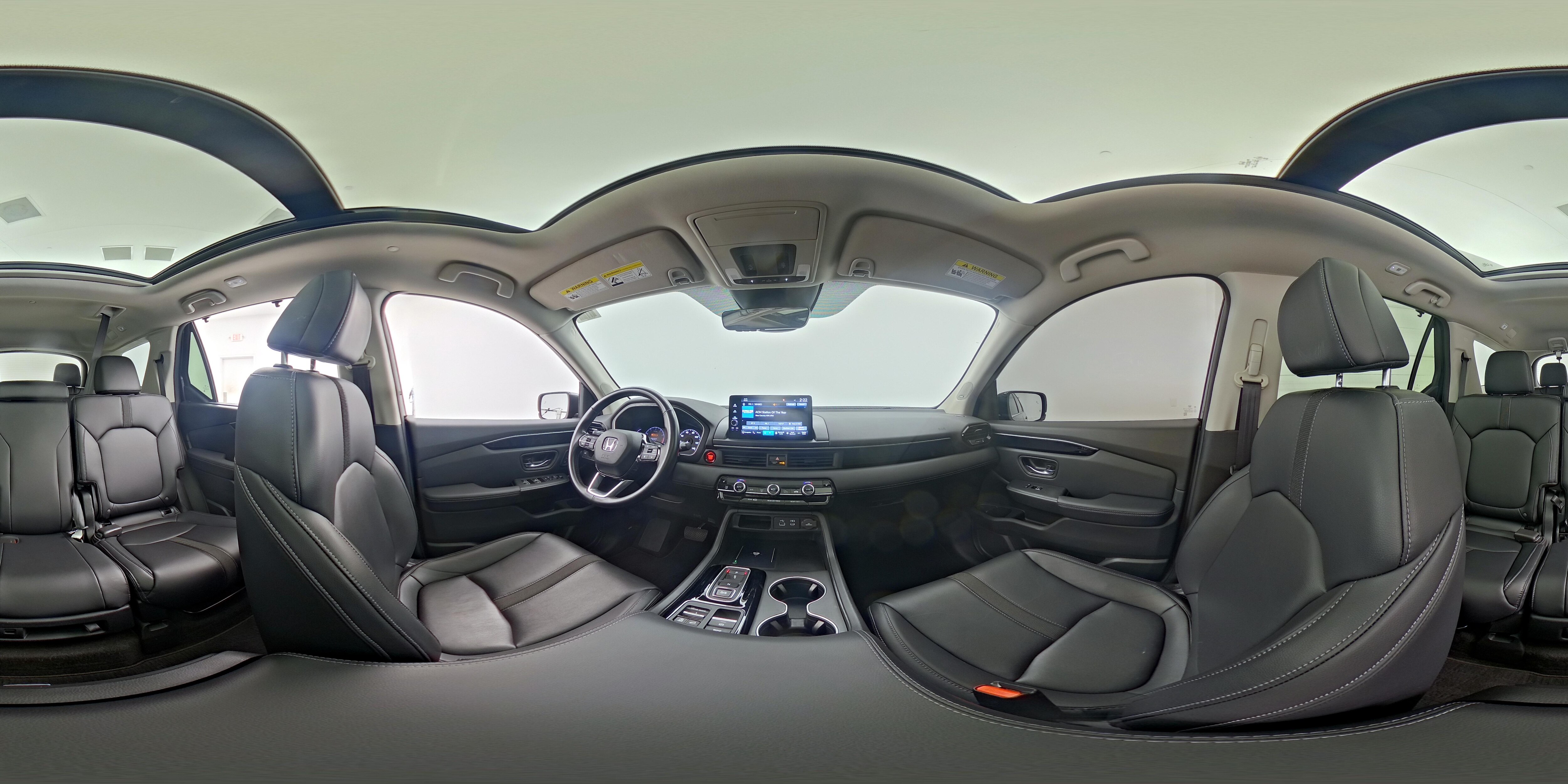 2023 Honda Pilot Touring - Photo 28