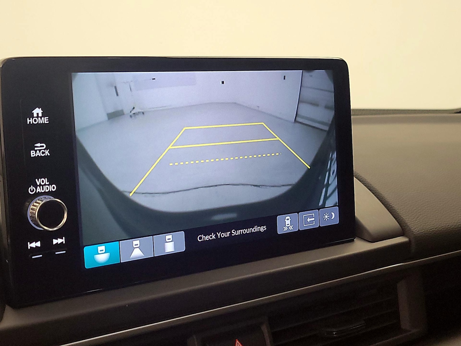 2023 Honda Pilot Touring - Photo 16