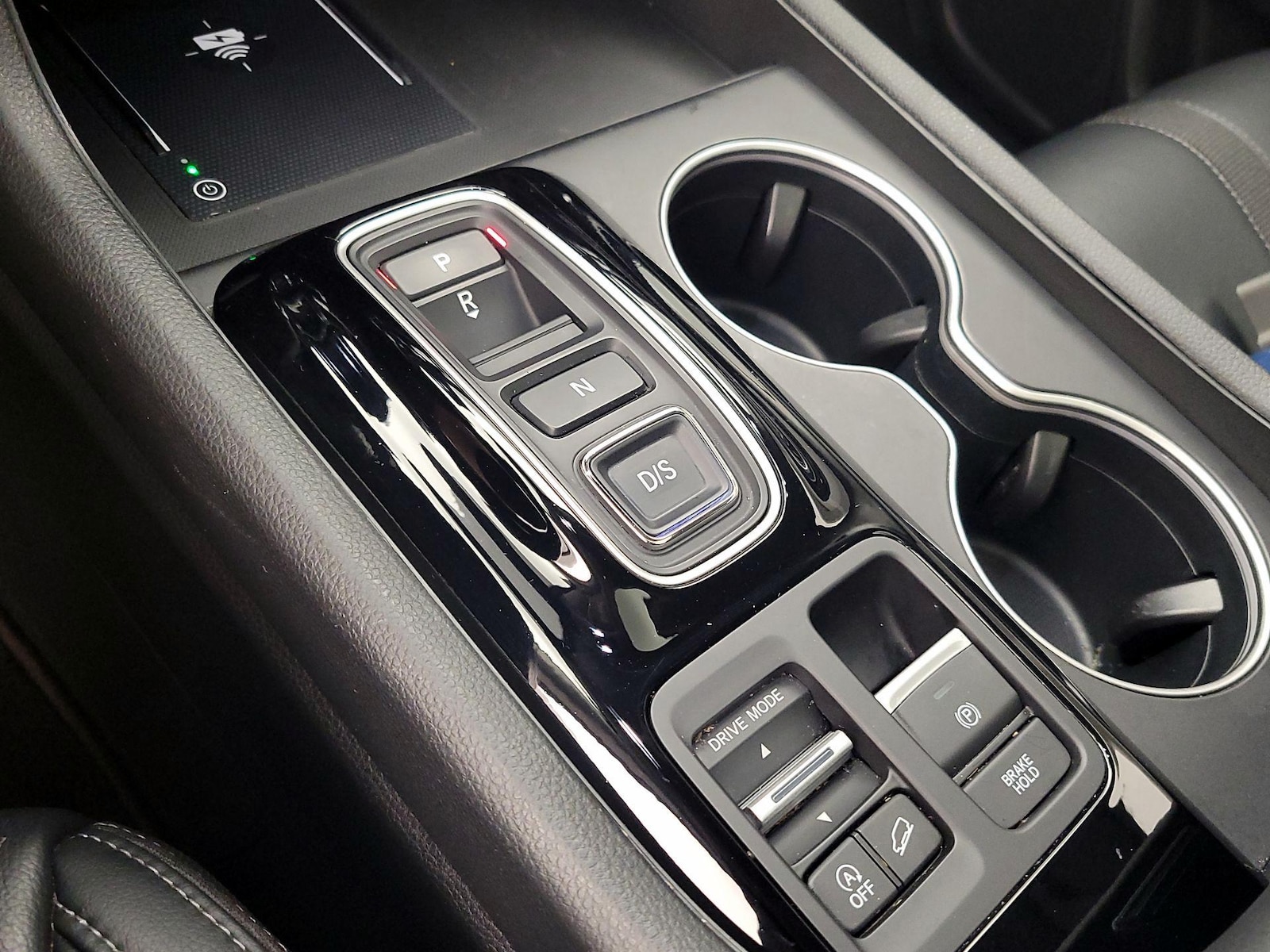2023 Honda Pilot Touring - Photo 19