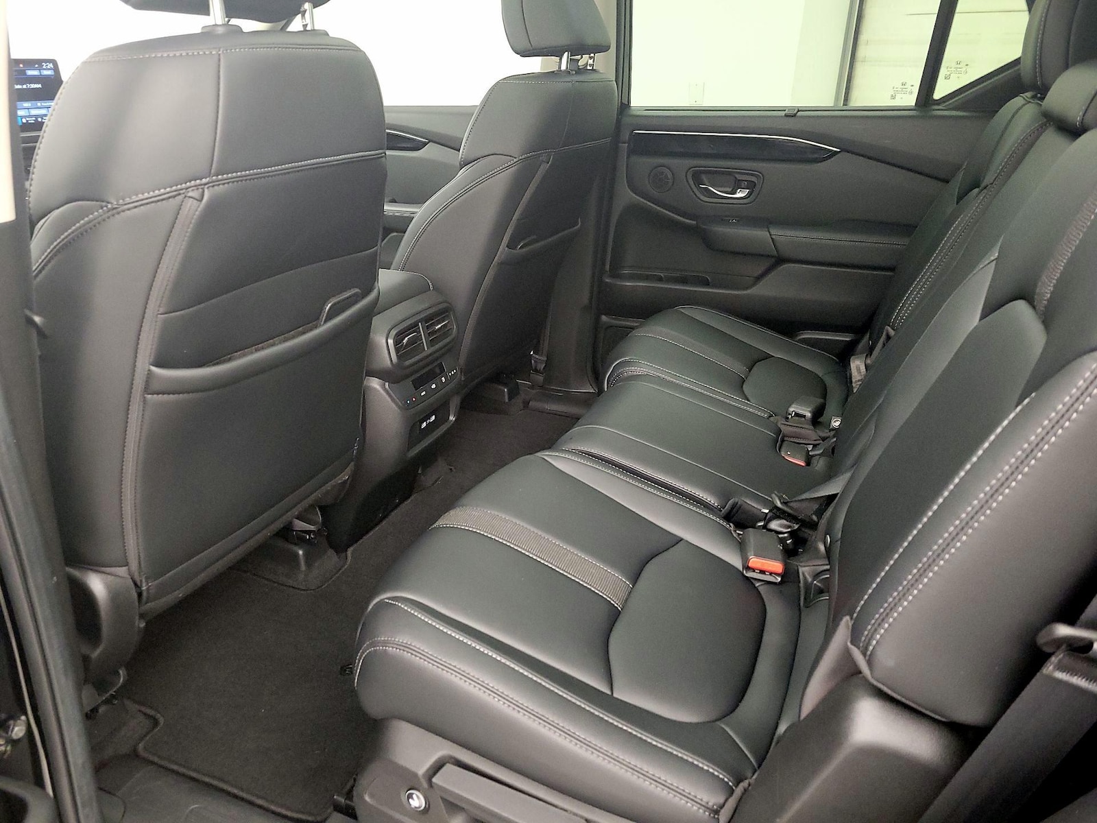 2023 Honda Pilot Touring - Photo 22