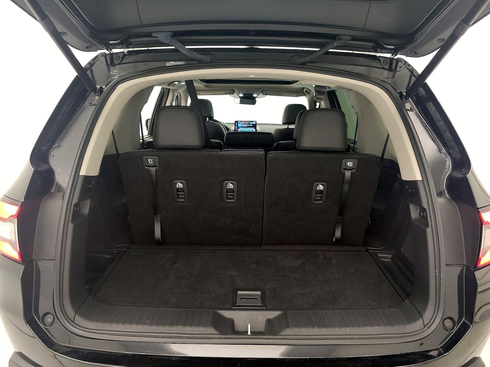2023 Honda Pilot Touring - Photo 24