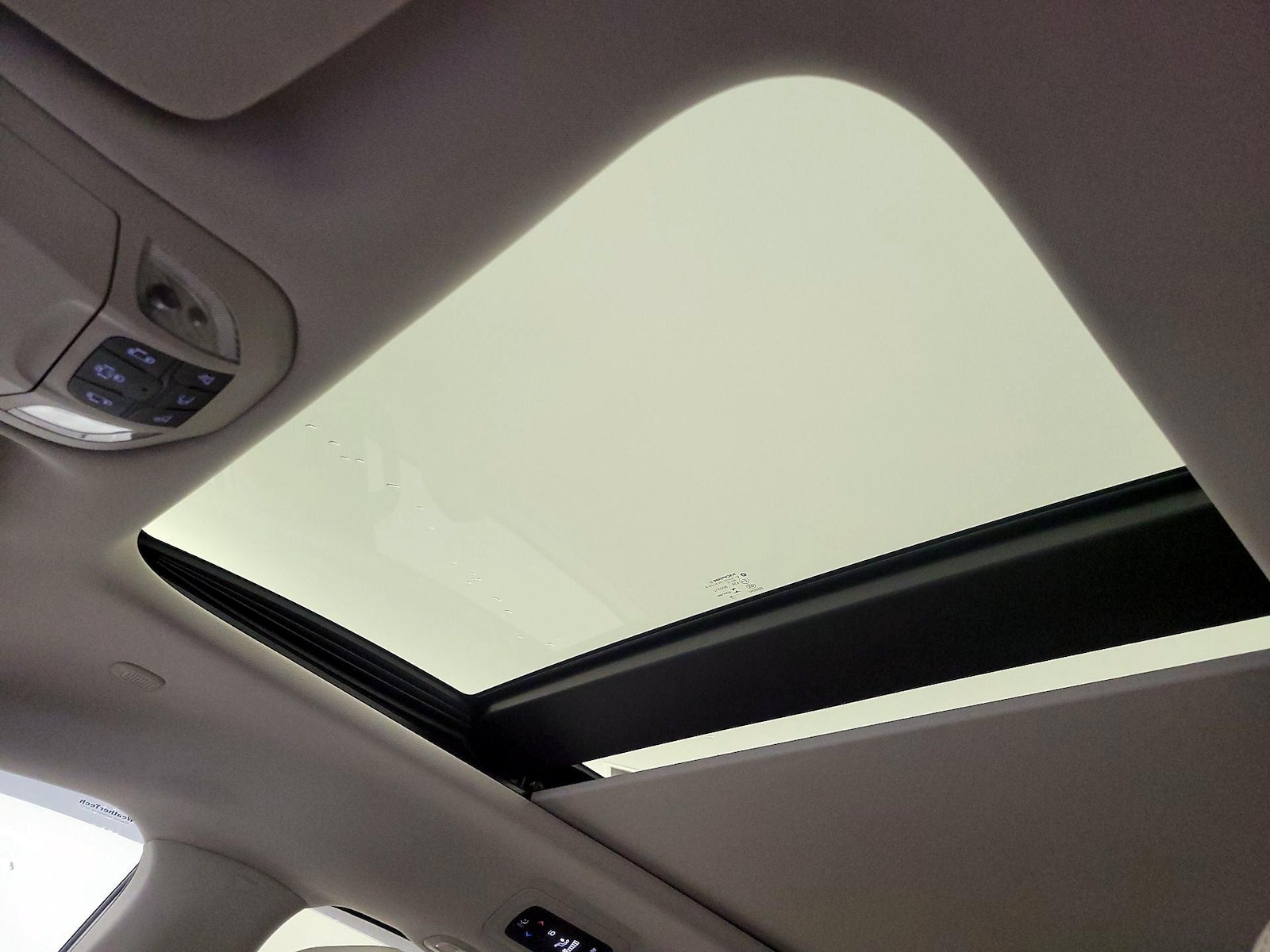 2017 Chrysler Pacifica Limited - Photo 21