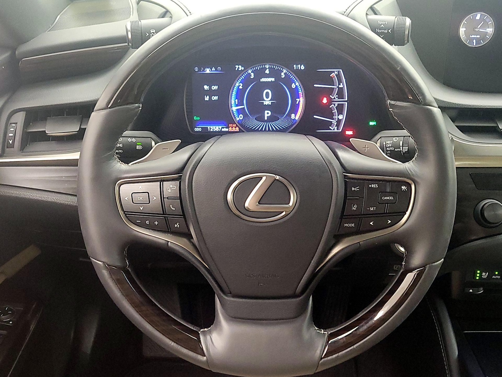 2019 Lexus ES 350 - Photo 11