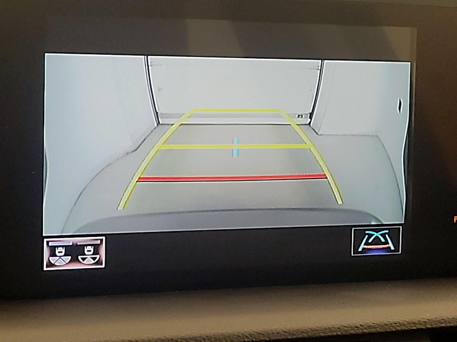 2019 Lexus ES 350 - Photo 15