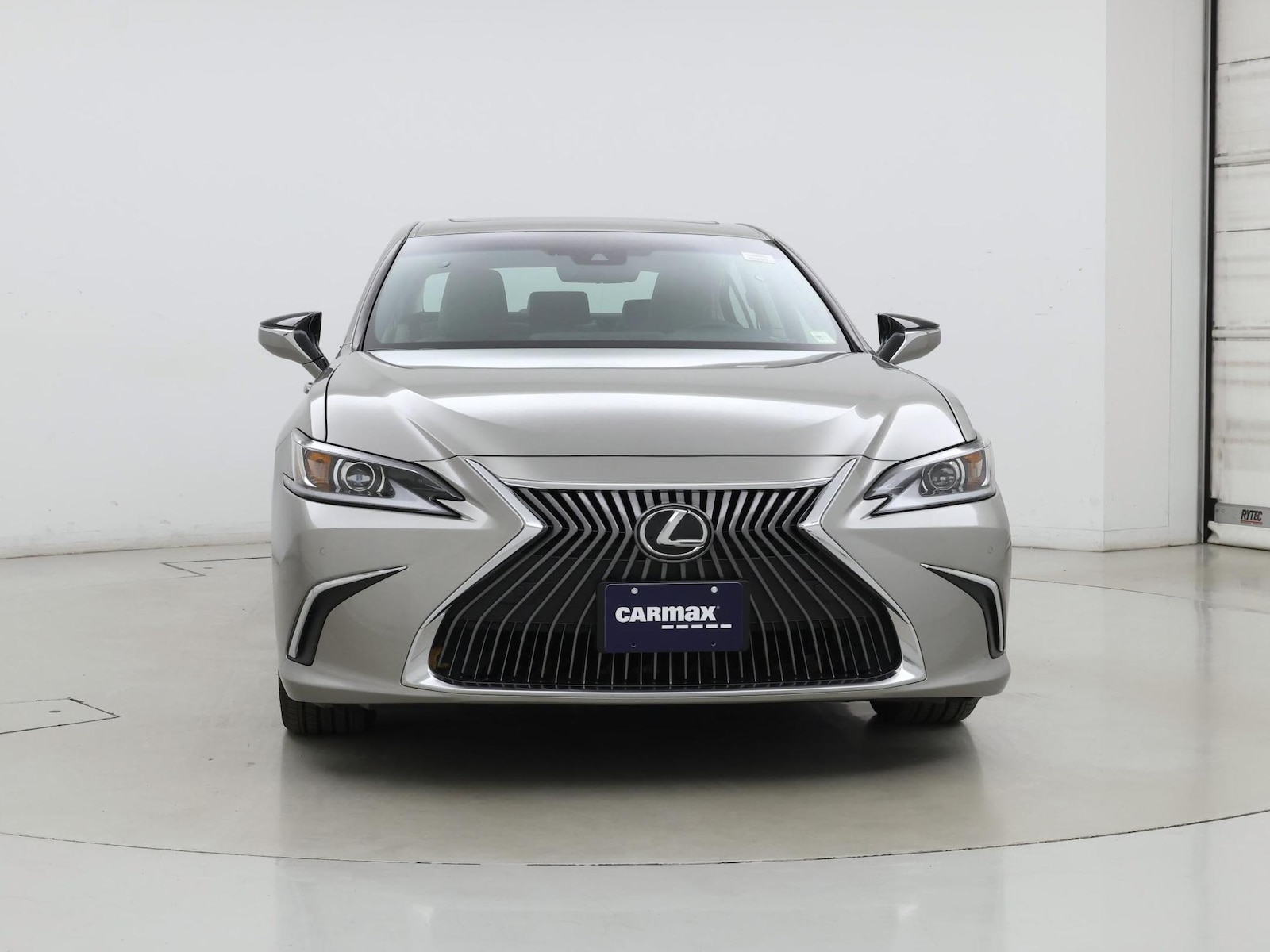 2019 Lexus ES 350 - Photo 6