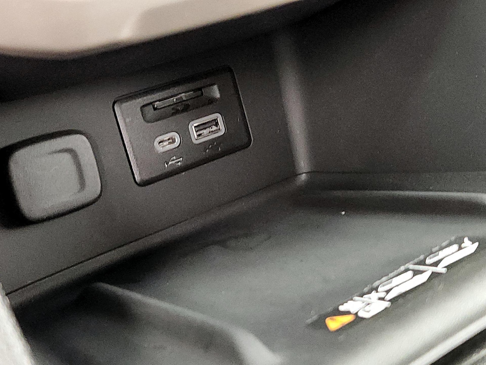 2020 GMC Acadia Denali - Photo 20