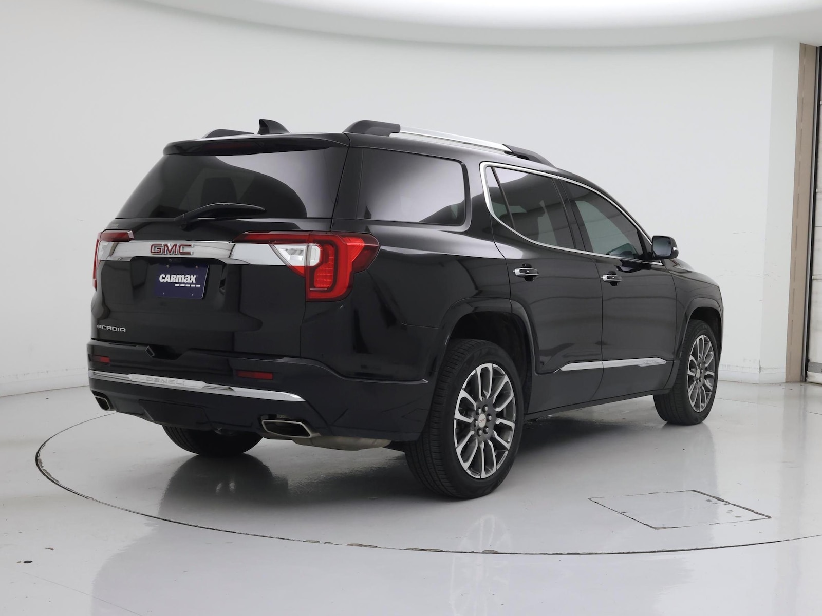 2020 GMC Acadia Denali - Photo 9