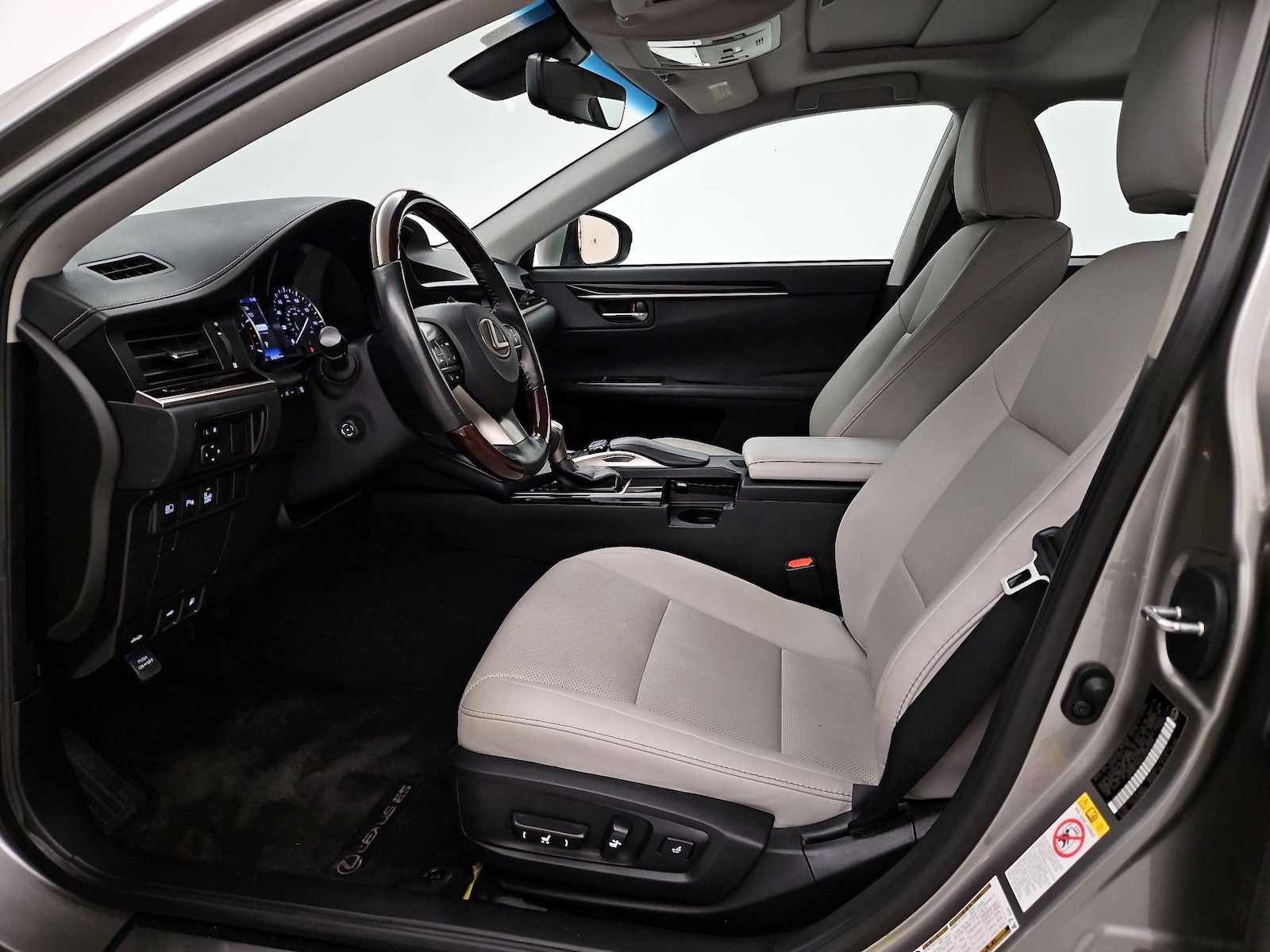 2018 Lexus ES 350 - Photo 12