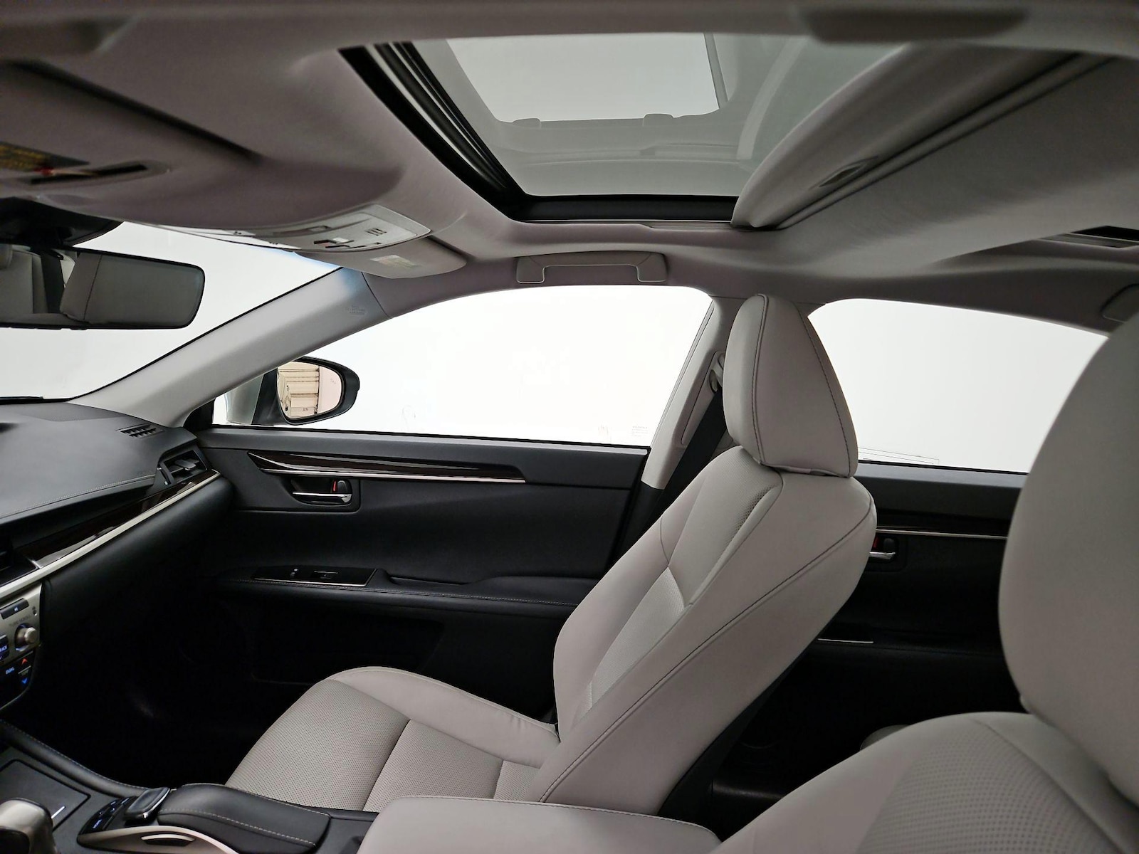 2018 Lexus ES 350 - Photo 21