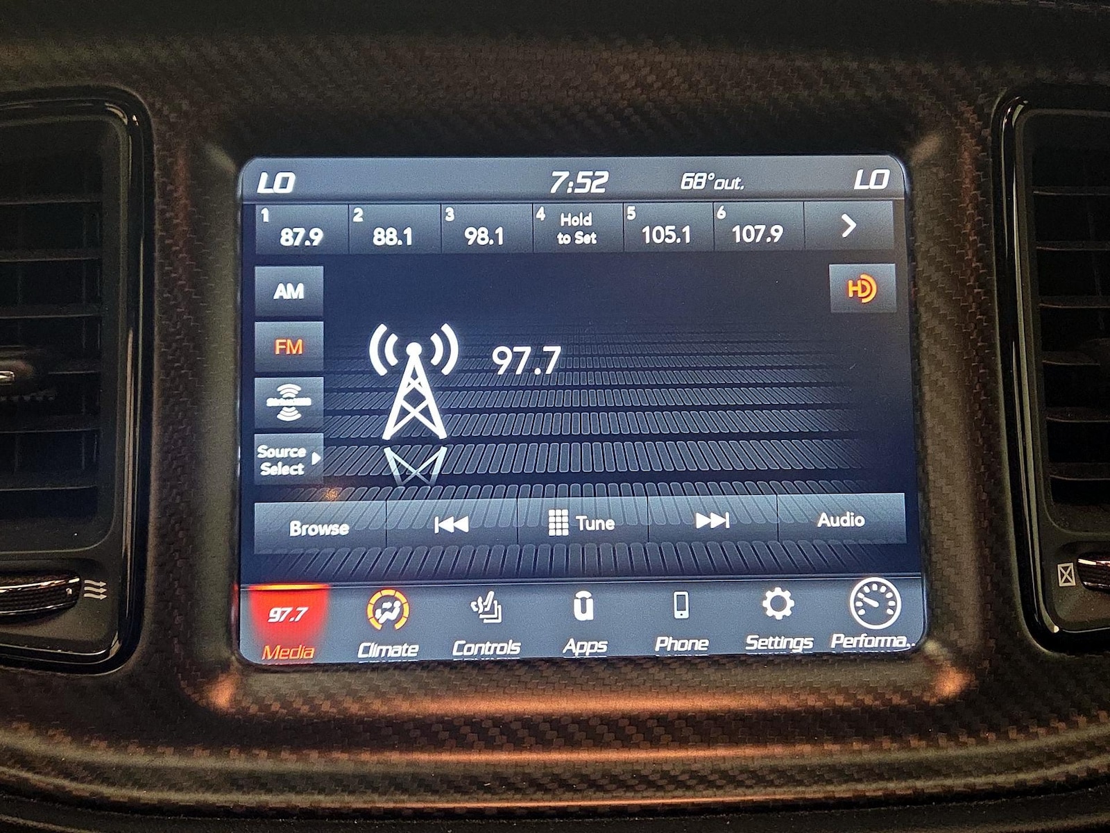 2020 Dodge Challenger R/T - Photo 16