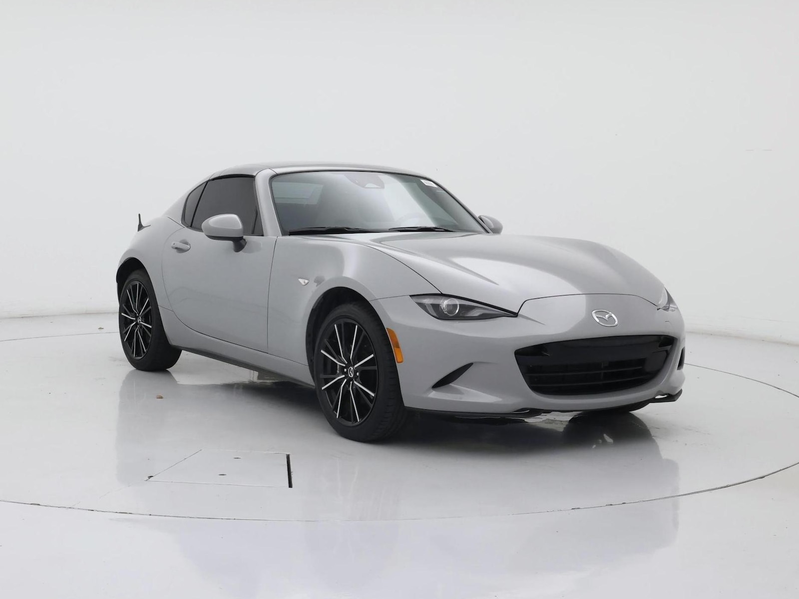 2024 Mazda MX-5 Miata RF Grand Touring - Photo 2