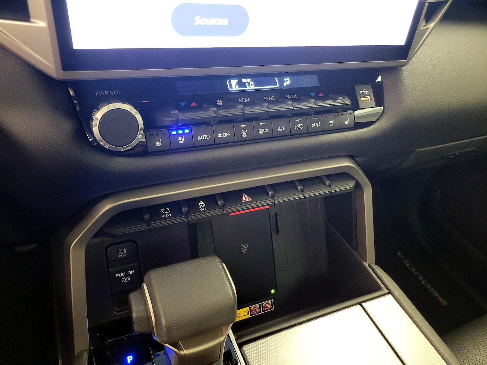 2025 Toyota Sequoia Limited - Photo 17