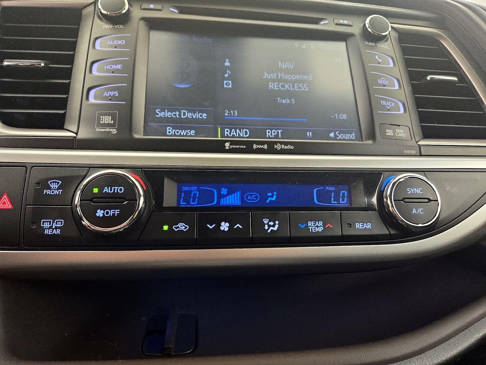 2018 Toyota Highlander Limited - Photo 17