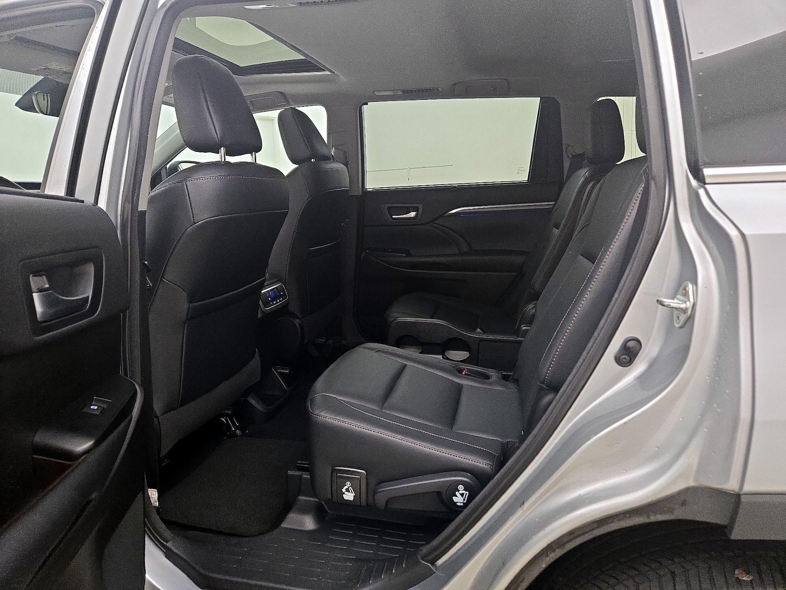 2018 Toyota Highlander Limited - Photo 21