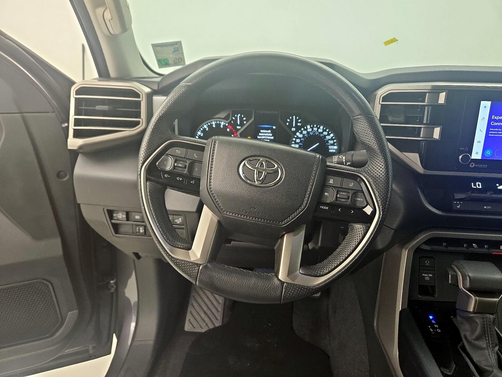 2024 Toyota Tundra SR5 - Photo 11