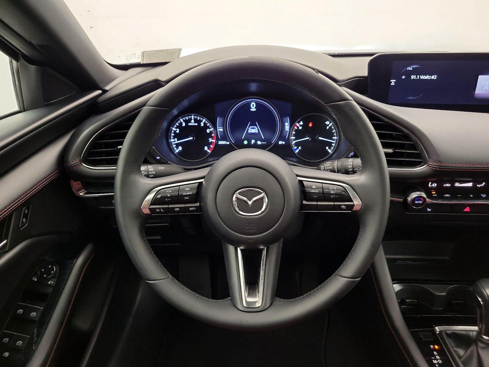 2024 Mazda Mazda3 Carbon Edition - Photo 11