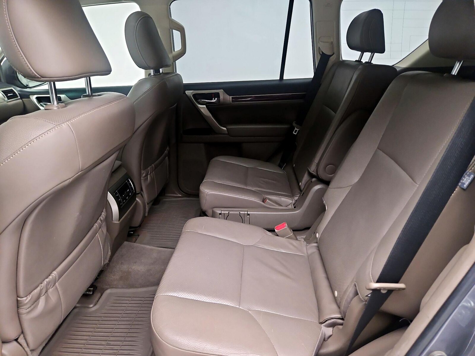 Rear Air Conditioning