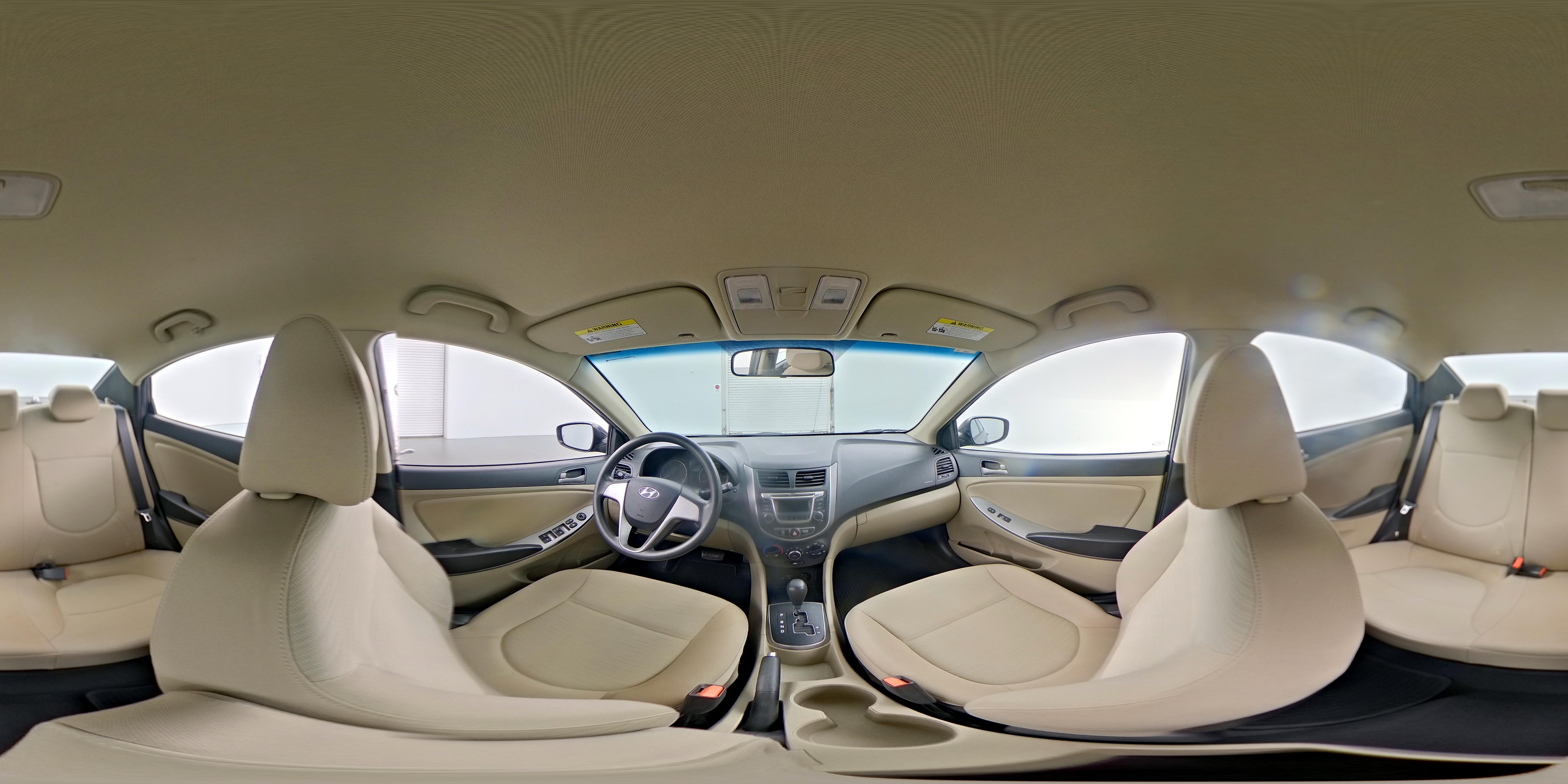 2016 Hyundai Accent SE - Photo 23