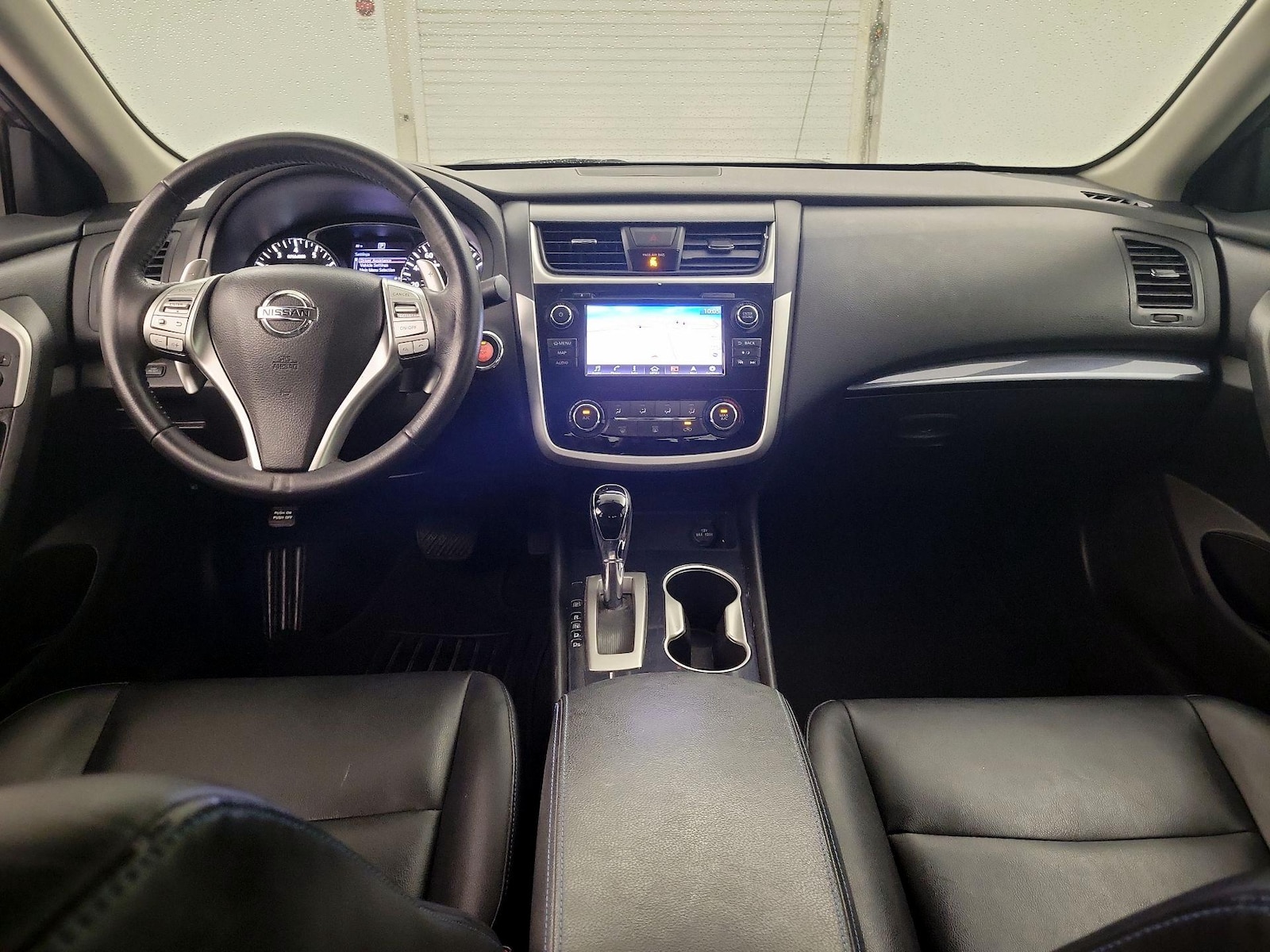 2018 Nissan Altima SR - Photo 10