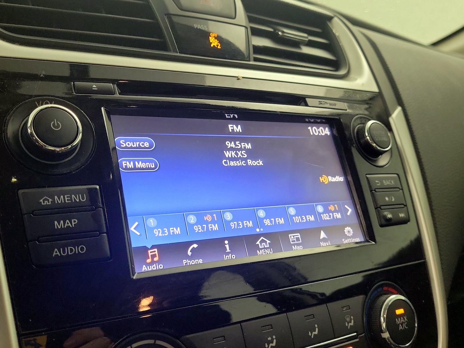 2018 Nissan Altima SR - Photo 17