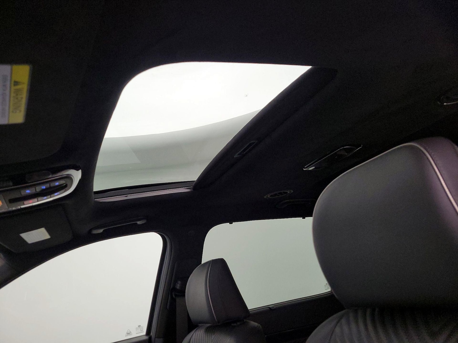 Sunroof(s) & Skylight(s)