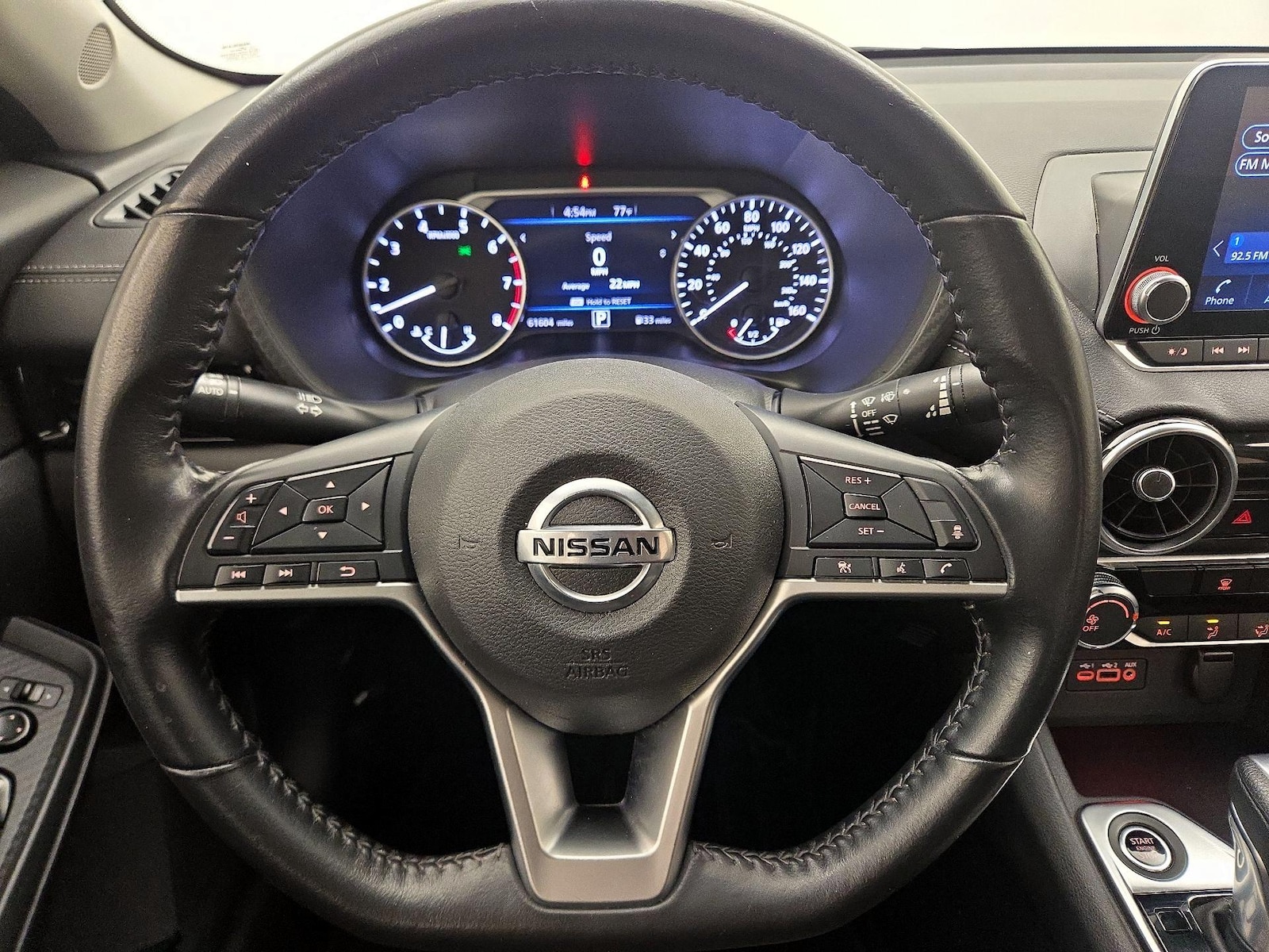 2022 Nissan Sentra SV - Photo 11
