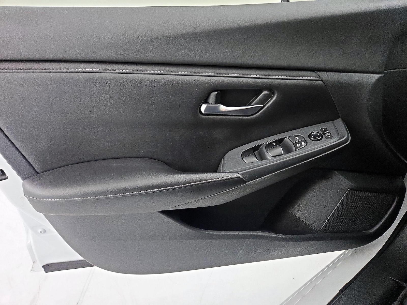 2022 Nissan Sentra SV - Photo 13