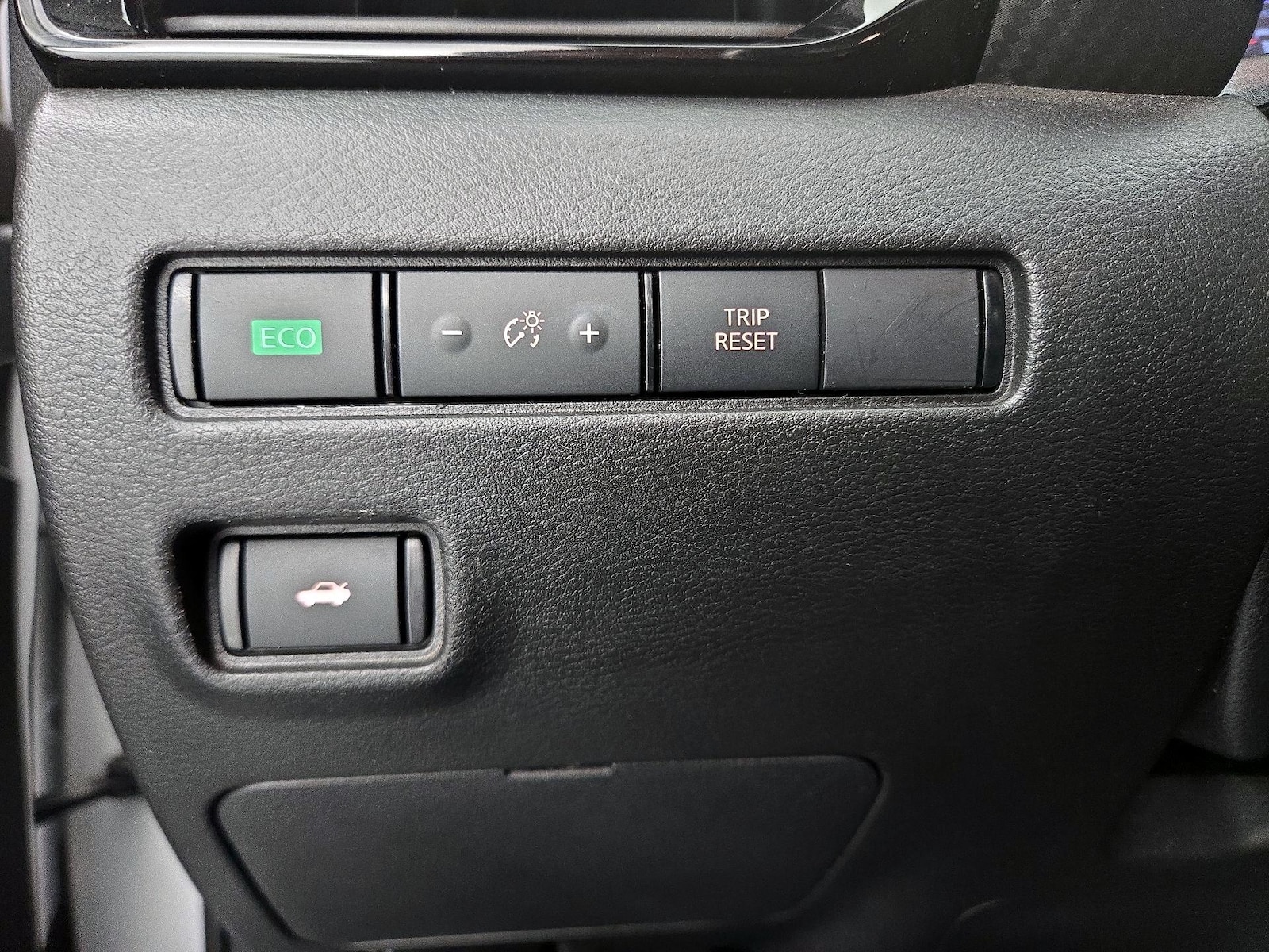2022 Nissan Sentra SV - Photo 14