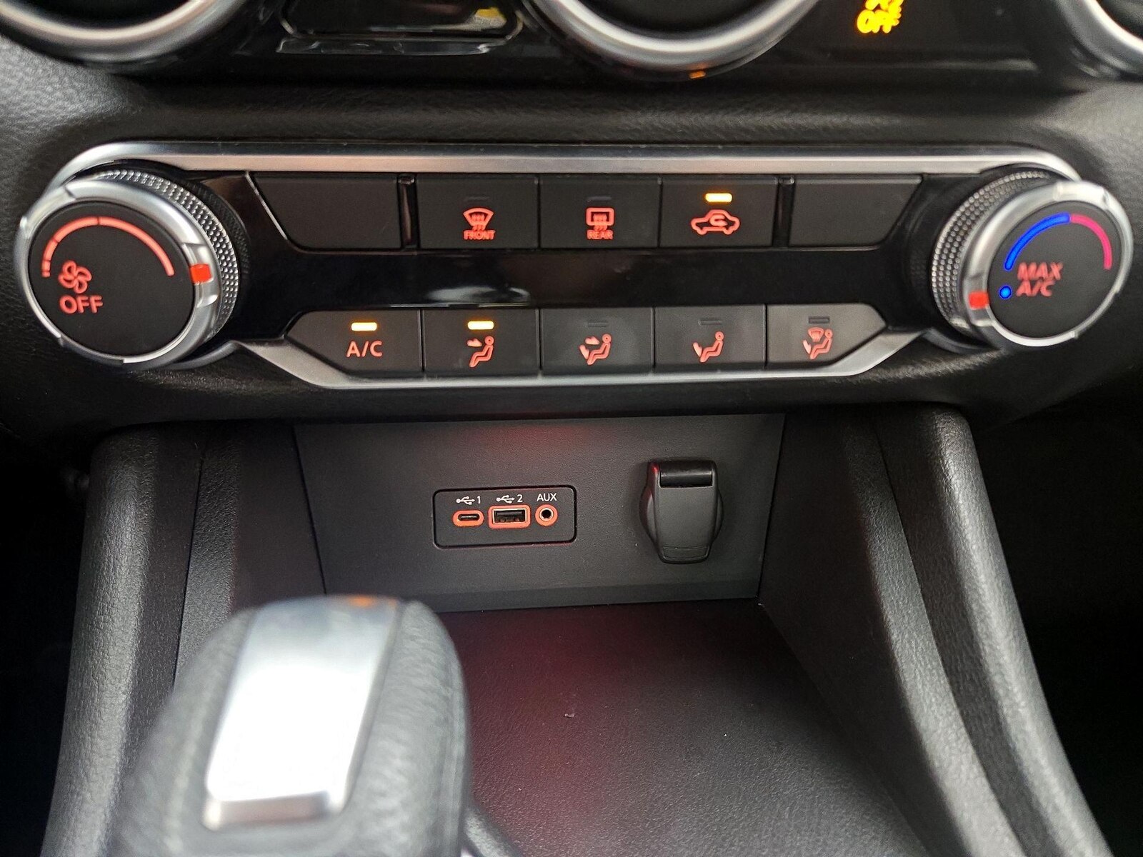 2022 Nissan Sentra SV - Photo 17