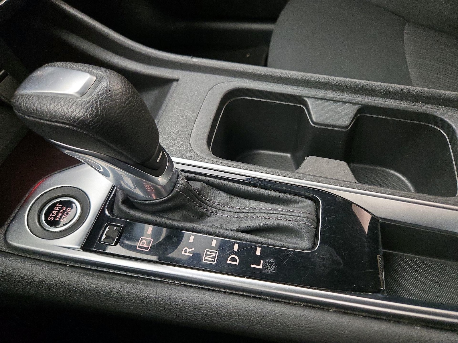 2022 Nissan Sentra SV - Photo 18
