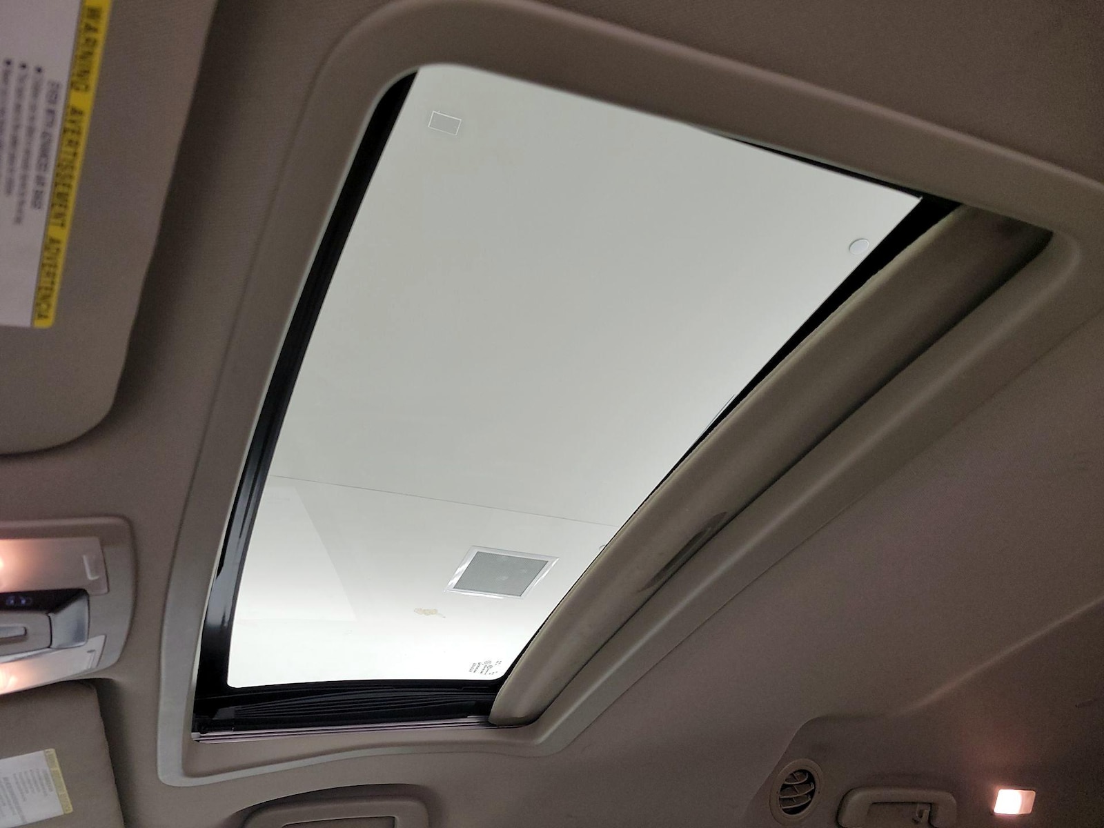 2019 Toyota Sienna XLE - Photo 21