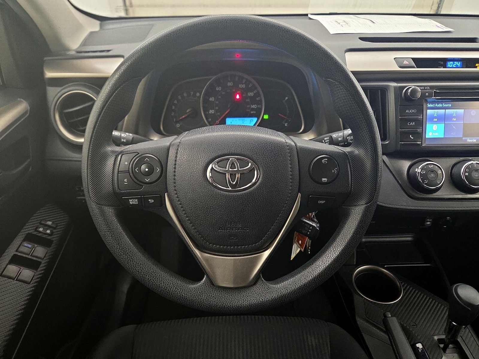 2015 Toyota RAV4 LE - Photo 11