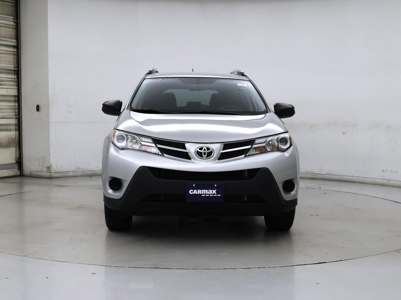 2015 Toyota RAV4 LE - Photo 6