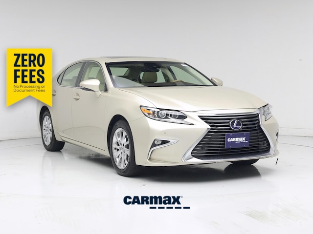 Gold 2017 Lexus ES Hybrid Sedan Front-Wheel Drive Automatic