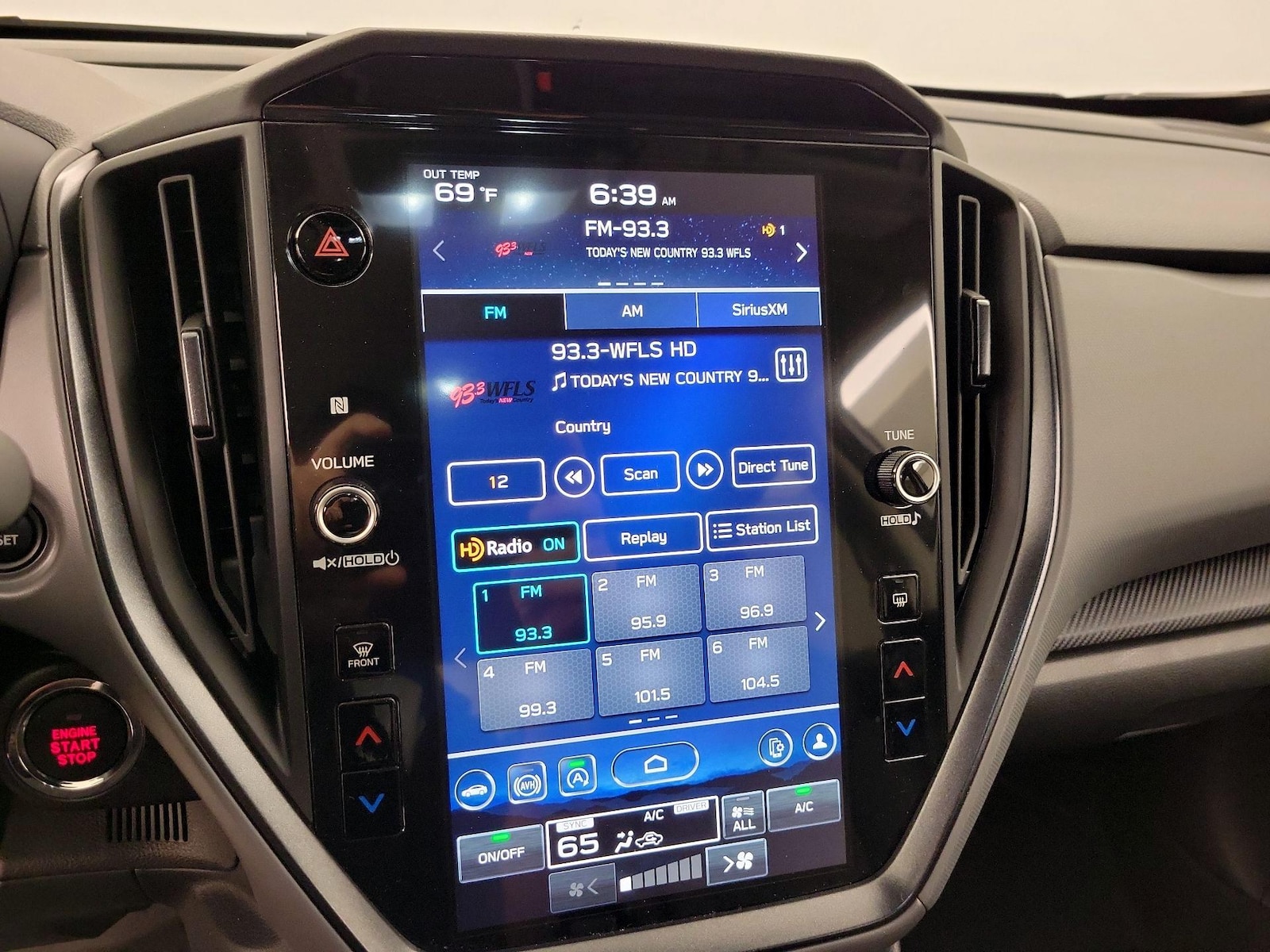 2025 Subaru Crosstrek Limited - Photo 16