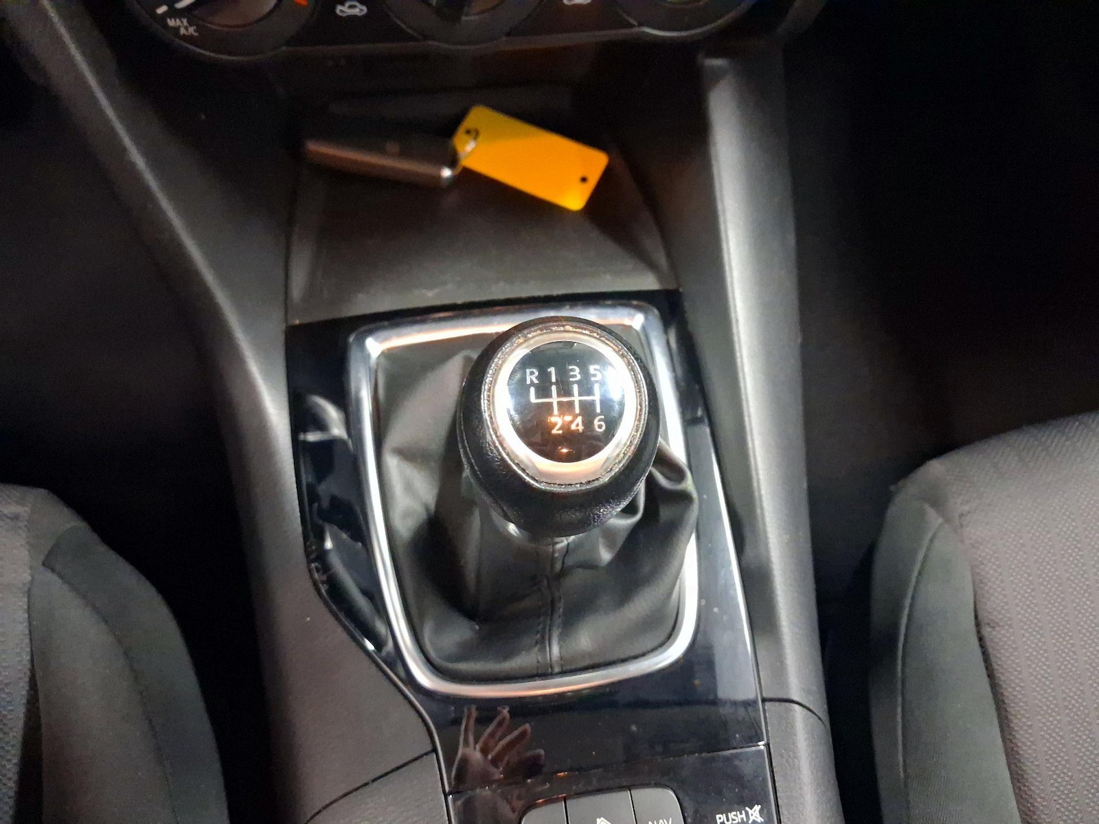 2016 Mazda MAZDA3 i Sport - Photo 18