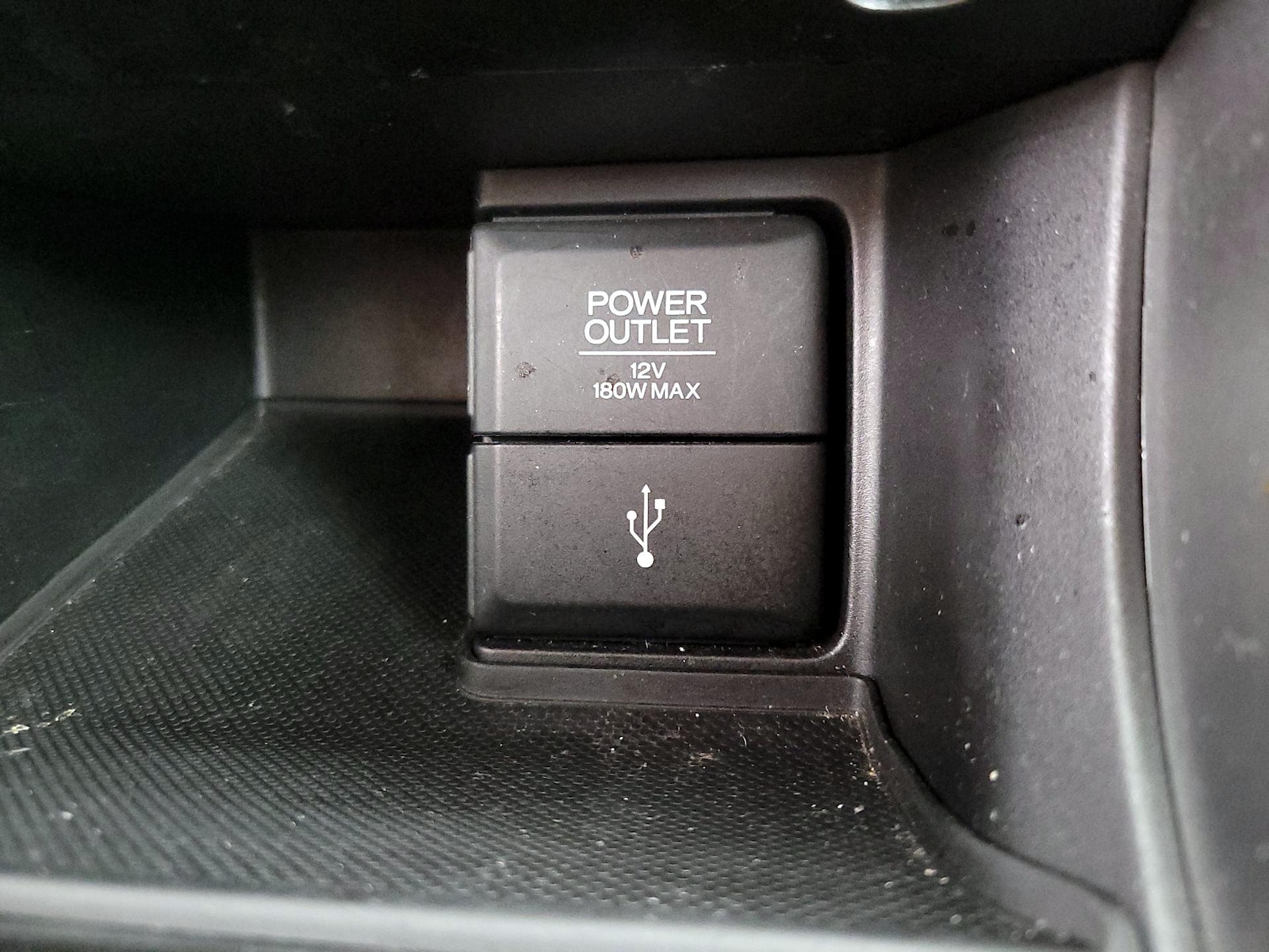 2015 Honda Accord LX - Photo 19