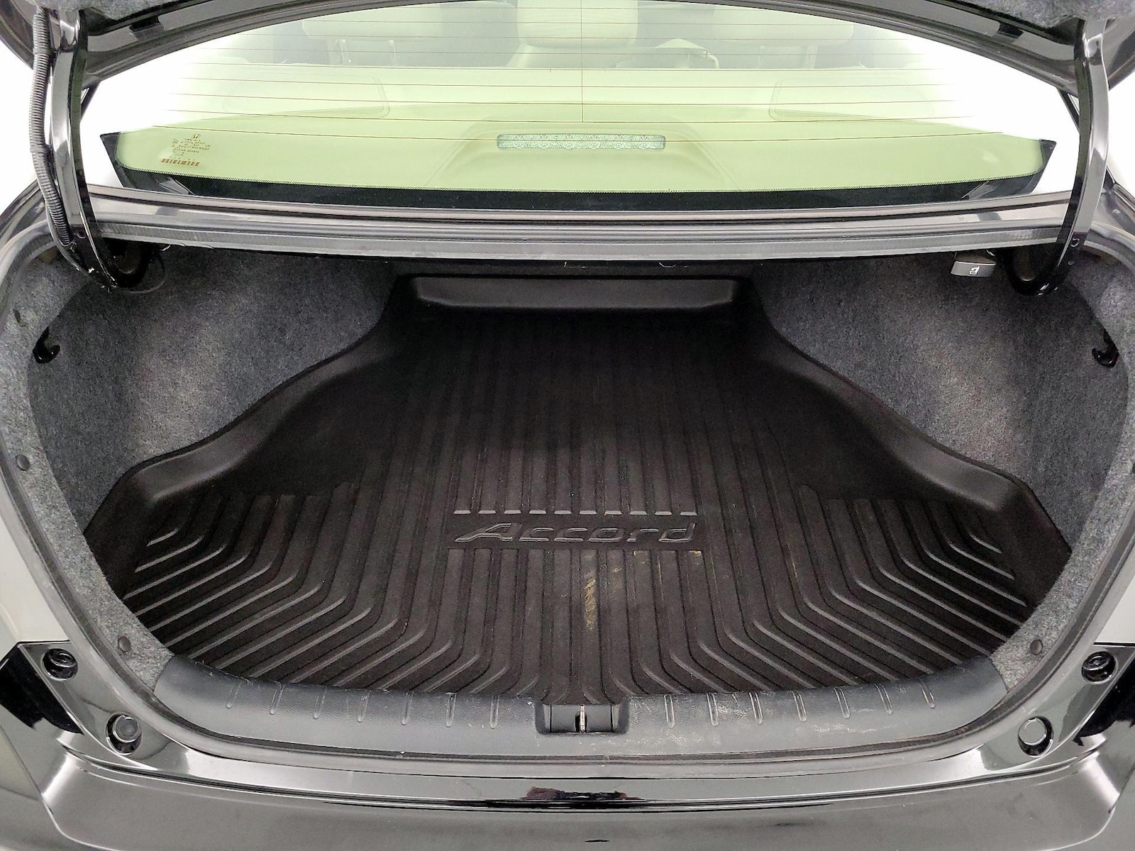 2015 Honda Accord LX - Photo 21