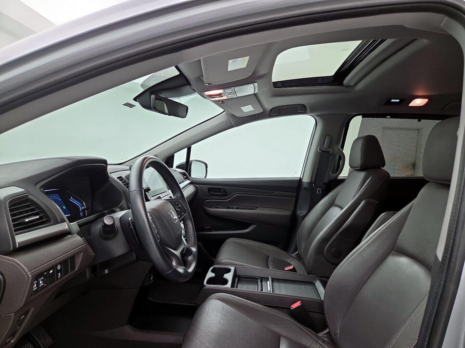 2024 Honda Odyssey EX-L - Photo 20