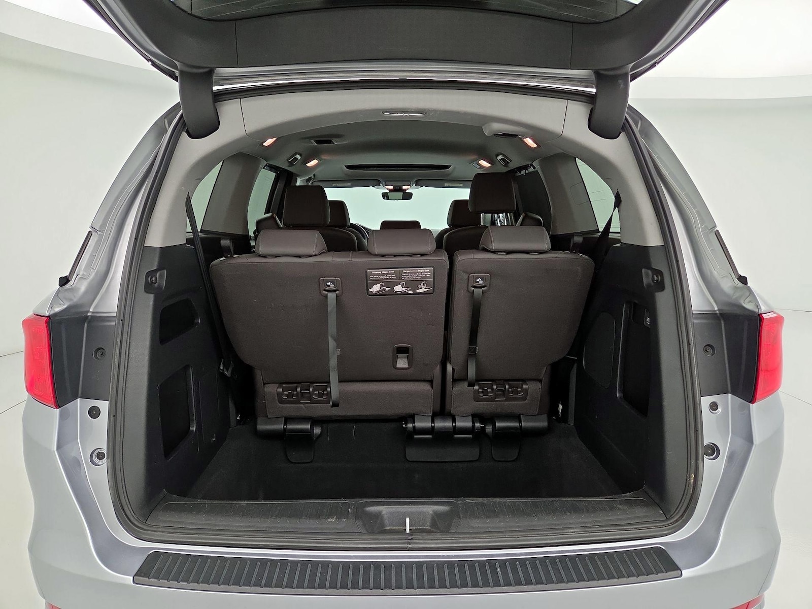 2024 Honda Odyssey EX-L - Photo 23
