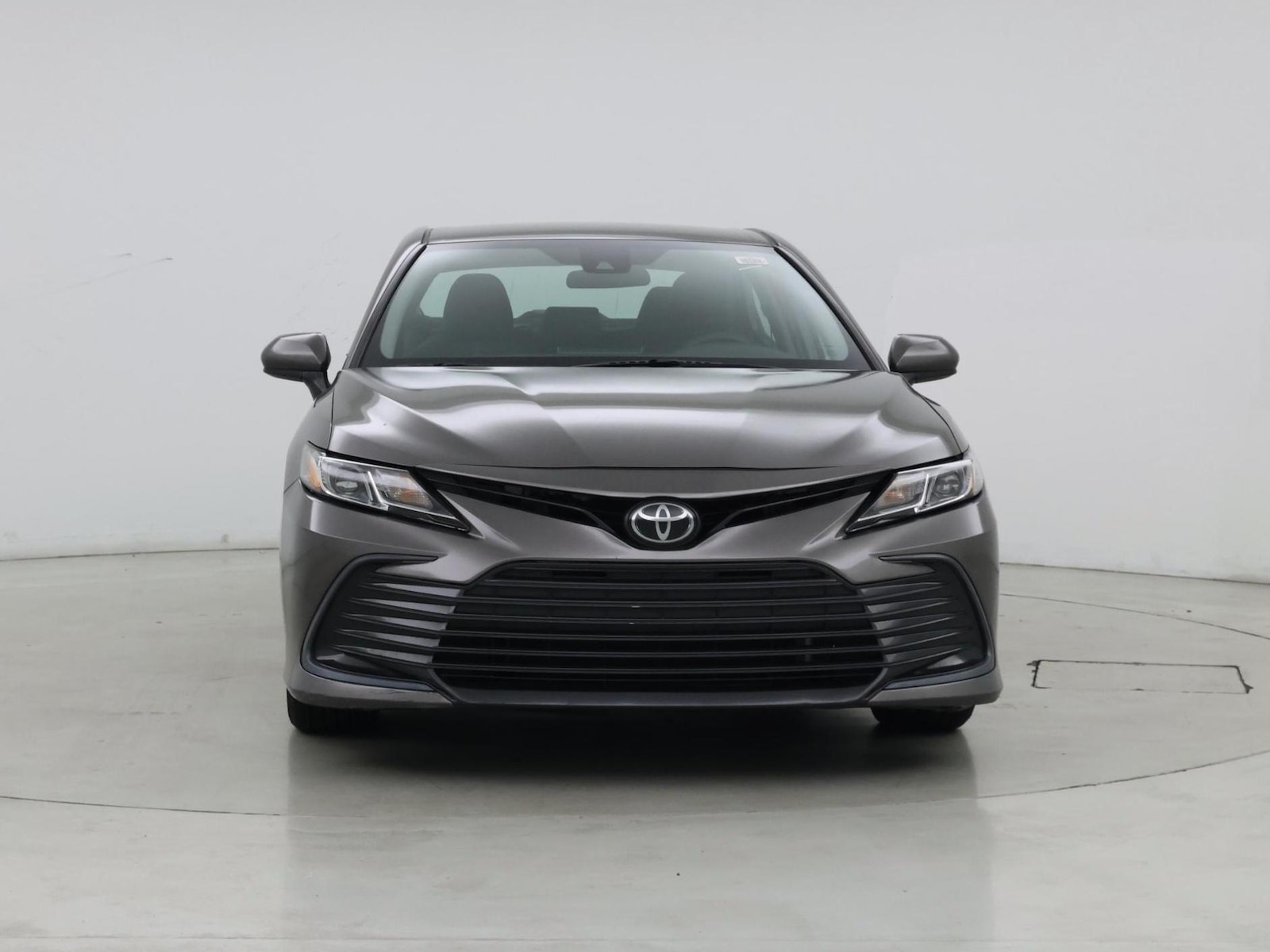 2022 Toyota Camry LE - Photo 6