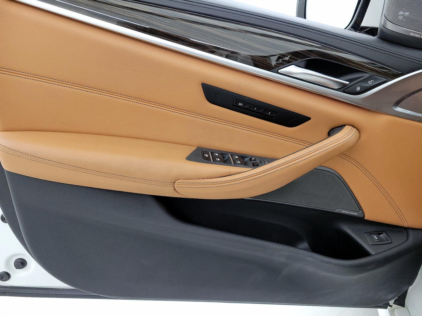 2018 BMW 5 Series 540i - Photo 13