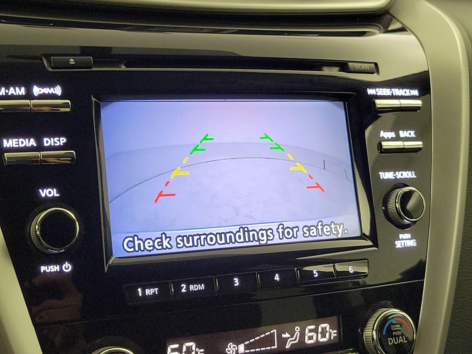 2016 Nissan Murano S - Photo 13