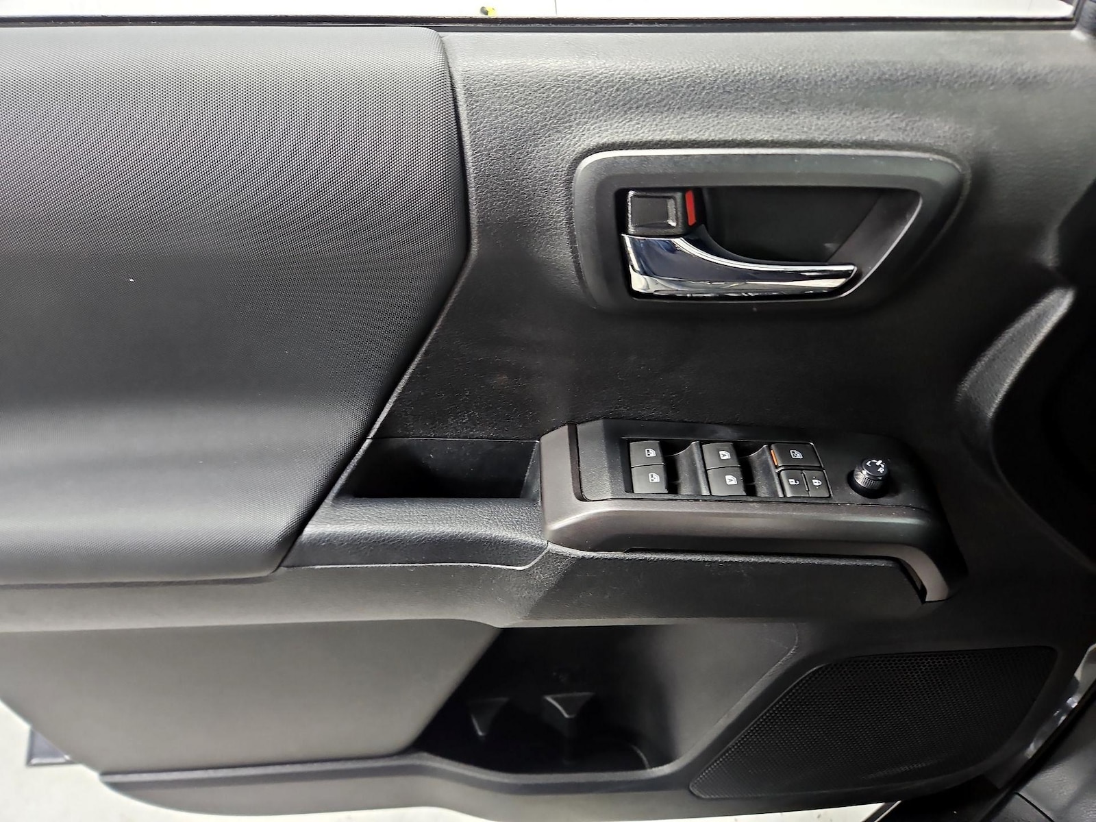 2021 Toyota Tacoma TRD Off Road - Photo 13