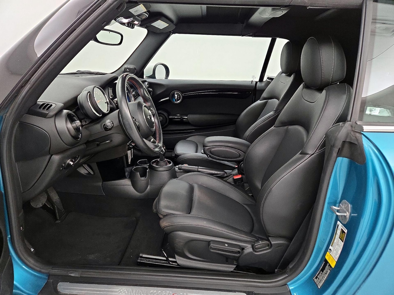 2021 MINI Convertible S - Photo 12